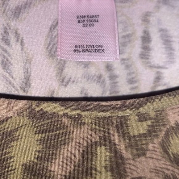 Victoria Secret Cropped Cheetah Print Top - Picture 4 of 4